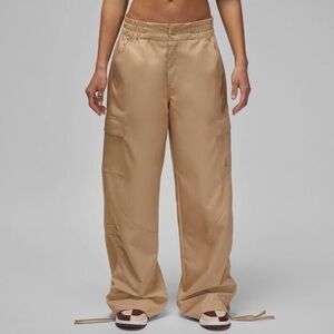 (WMNS) Air Jordan Chicago Pants 'Desert' DZ4436-254 New With Tags Size XS